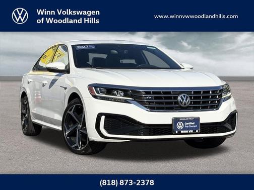 2022 Volkswagen Passat 2.0T R-Line