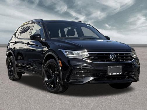 2023 Volkswagen Tiguan 2.0T SE R-Line Black