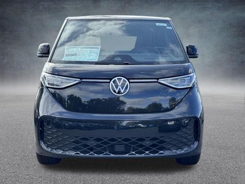 2025 Volkswagen ID. Buzz Pro S Plus with 4MOTION
