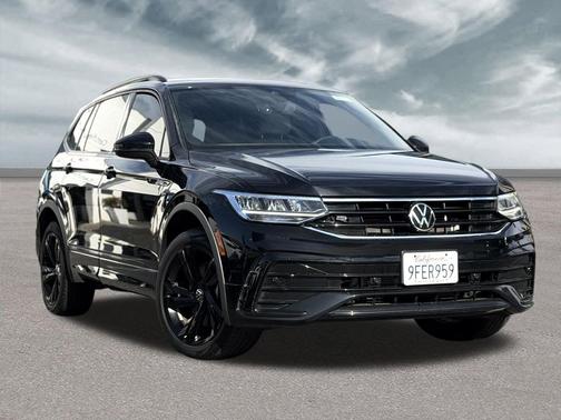 2023 Volkswagen Tiguan 2.0T SE R-Line Black