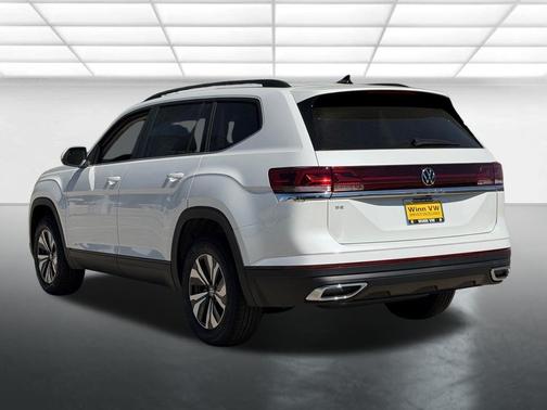 Opal White 2026 Volkswagen Atlas 2.0T SE