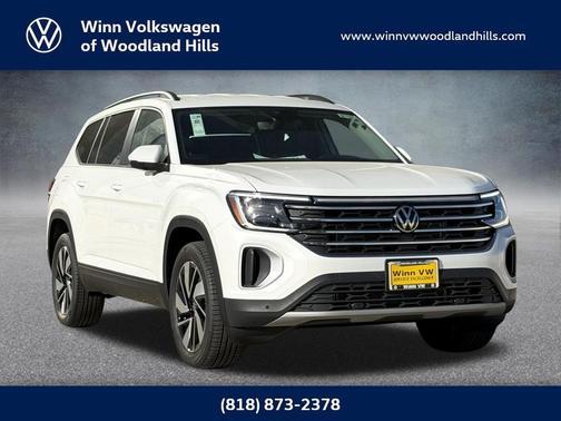Opal White 2026 Volkswagen Atlas 2.0T SE w/Technology