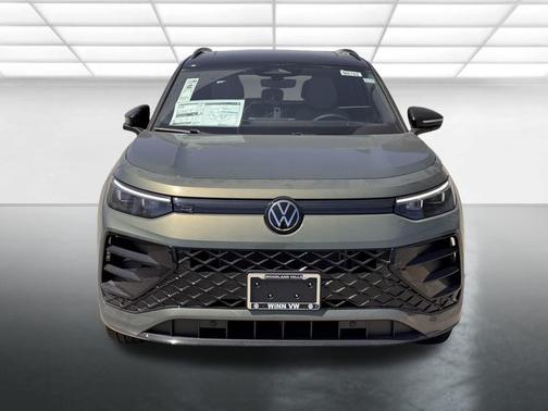 2025 Volkswagen Tiguan 2.0T SE R-Line Black 4MOTION