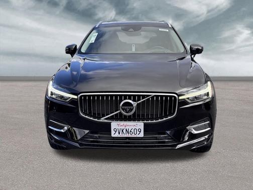 2021 Volvo XC60 Recharge Plug-In Hybrid T8 Inscription
