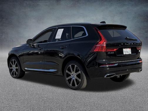 2021 Volvo XC60 Recharge Plug-In Hybrid T8 Inscription