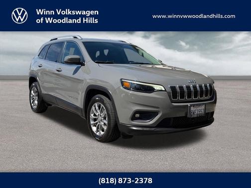 Sting-Gray Clearcoat 2021 Jeep Cherokee Latitude Lux