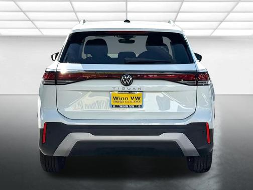pure white 2026 Volkswagen Tiguan 2.0T S