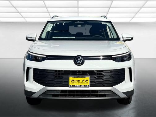 pure white 2026 Volkswagen Tiguan 2.0T S