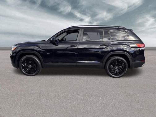 2023 Volkswagen Atlas 3.6L SE w/Technology