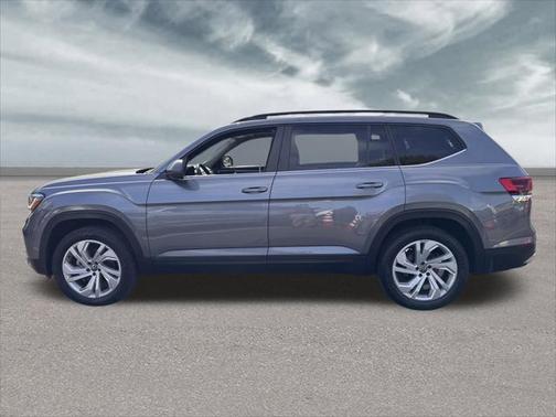 2022 Volkswagen Atlas 3.6L SE w/Technology