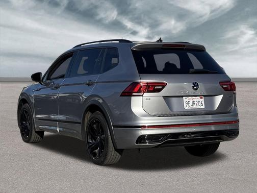 2023 Volkswagen Tiguan 2.0T SE R-Line Black 4MOTION