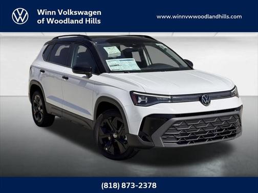 2025 Volkswagen Taos 1.5T SE Black