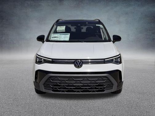 2025 Volkswagen Taos 1.5T SE Black