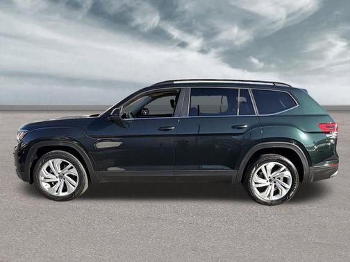 2022 Volkswagen Atlas 3.6L SE w/Technology