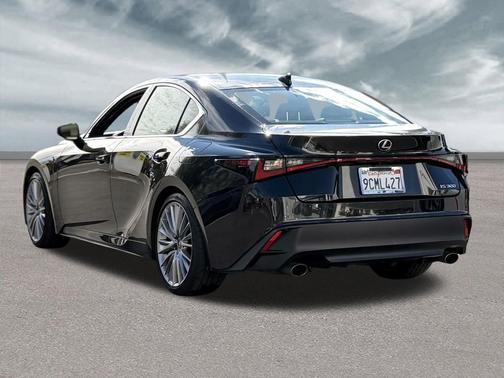 2022 Lexus IS 300 Base