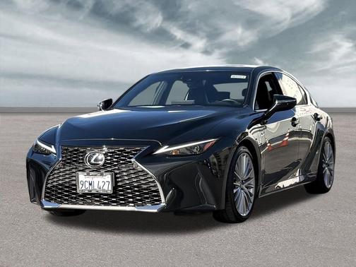 2022 Lexus IS 300 Base