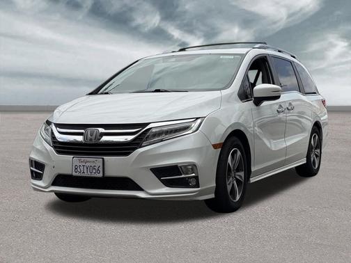 Platinum White Pearl 2020 Honda Odyssey Touring