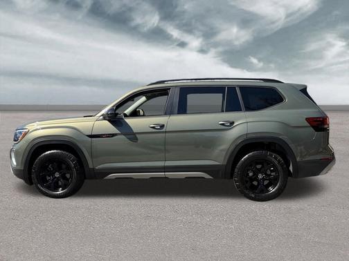 2024 Volkswagen Atlas 2.0T SE w/Technology 4MOTION