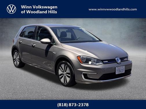 2016 Volkswagen e-Golf SE