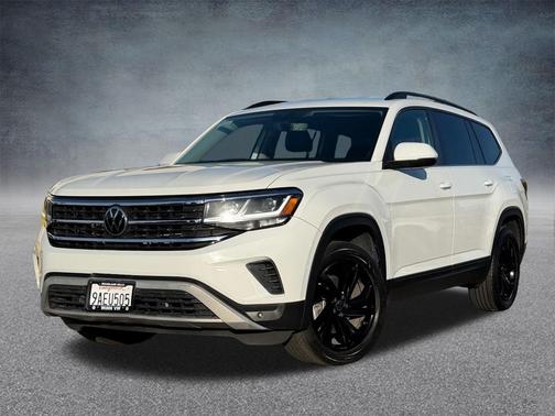 2022 Volkswagen Atlas 3.6L SE w/Technology