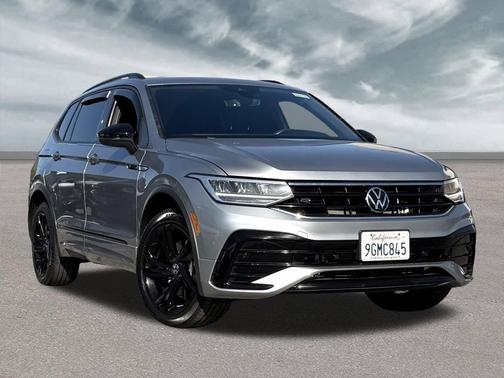 2023 Volkswagen Tiguan 2.0T SE R-Line Black