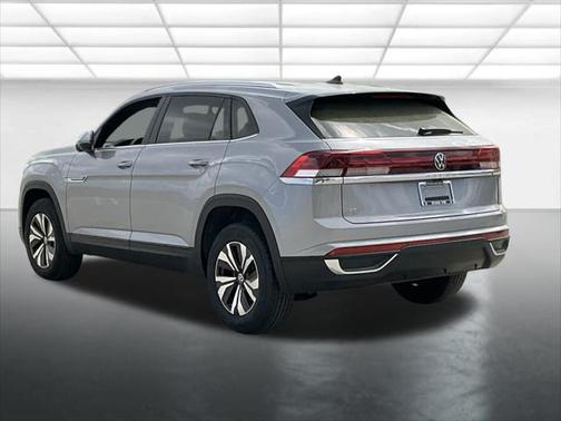 2025 Volkswagen Atlas Cross Sport 2.0T SE