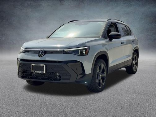 2025 Volkswagen Taos 1.5T SE Black