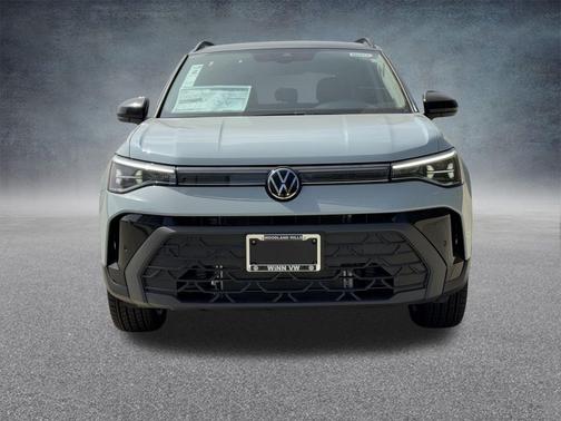 2025 Volkswagen Taos 1.5T SE Black