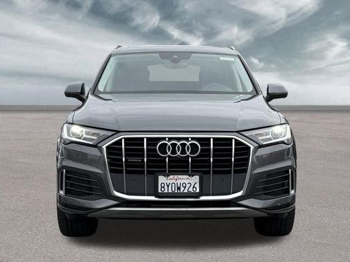 2021 Audi Q7 45 Premium Plus