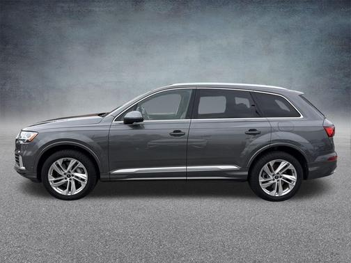 2021 Audi Q7 45 Premium Plus