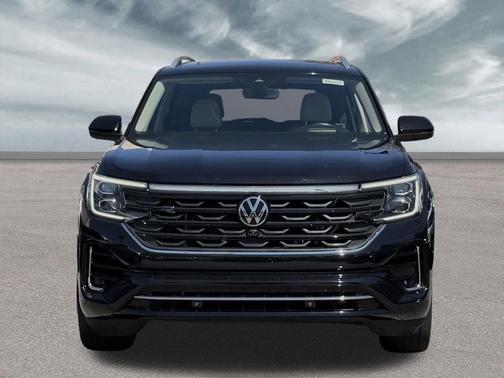 Deep Black 2024 Volkswagen Atlas 2.0T SEL Premium R-Line 4MOTION