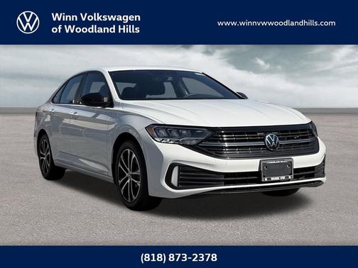 Pure White 2023 Volkswagen Jetta 1.5T Sport