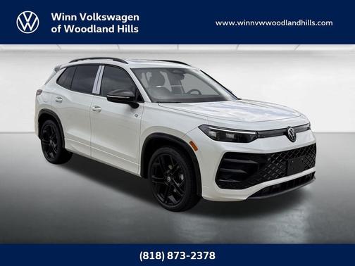 2025 Volkswagen Tiguan 2.0T SE R-Line Black