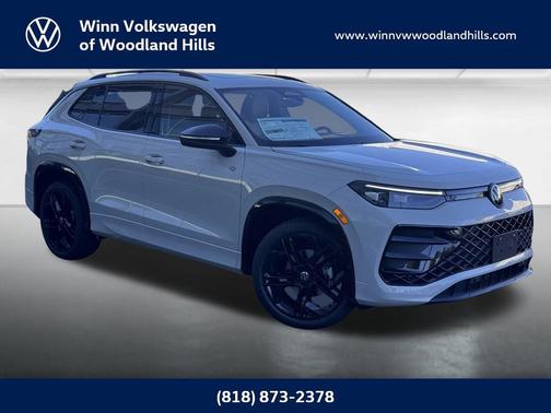 2025 Volkswagen Tiguan 2.0T SE R-Line Black