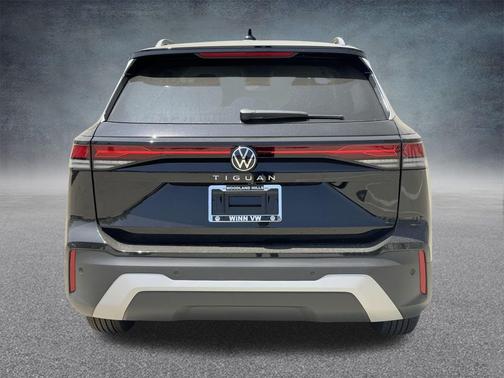 2025 Volkswagen Tiguan 2.0T S