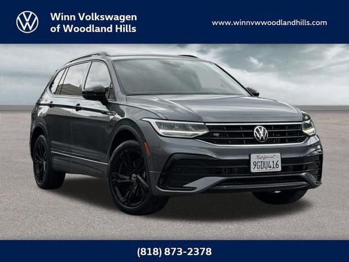 Platinum Gray Metallic 2023 Volkswagen Tiguan 2.0T SE R-Line Black