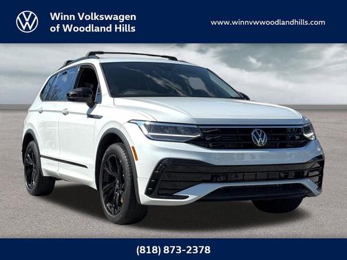 2024 Volkswagen Tiguan 2.0T SE R-Line Black