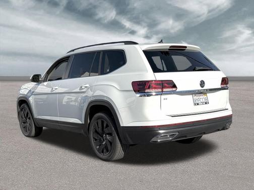 2022 Volkswagen Atlas 2.0T SE w/Technology