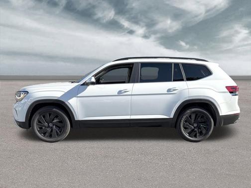 2022 Volkswagen Atlas 2.0T SE w/Technology