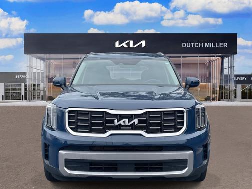 2023 Kia Telluride S