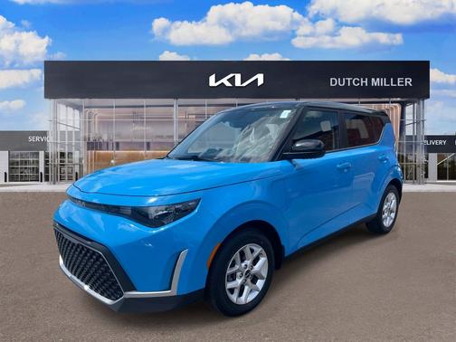 Surf Blue w/Black Roof 2023 Kia Soul S