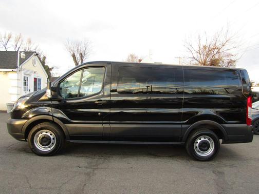2018 Ford Transit-150 XL