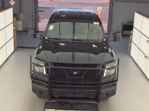 2018 Nissan Titan XD SL