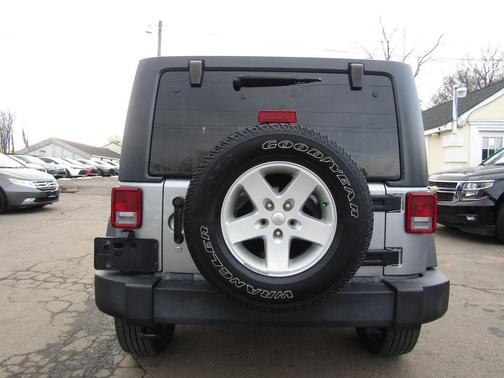2017 Jeep Wrangler Sport