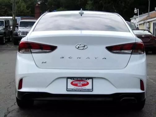 2018 Hyundai SONATA SE