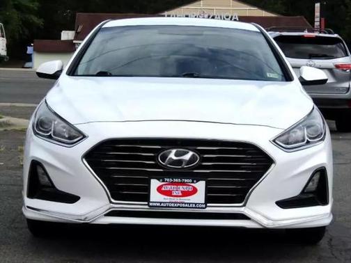 2018 Hyundai SONATA SE