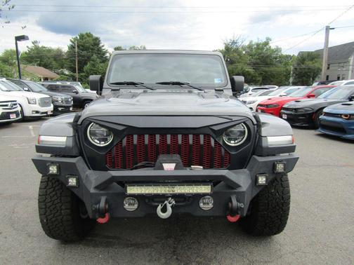 Sting-Gray Clearcoat 2019 Jeep Wrangler Unlimited Rubicon