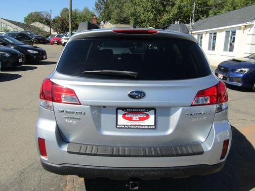 2012 Subaru Outback 2.5i Limited