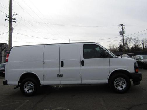 2019 Chevrolet Express 2500 Work Van