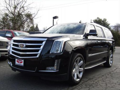 2018 Cadillac Escalade ESV Sport